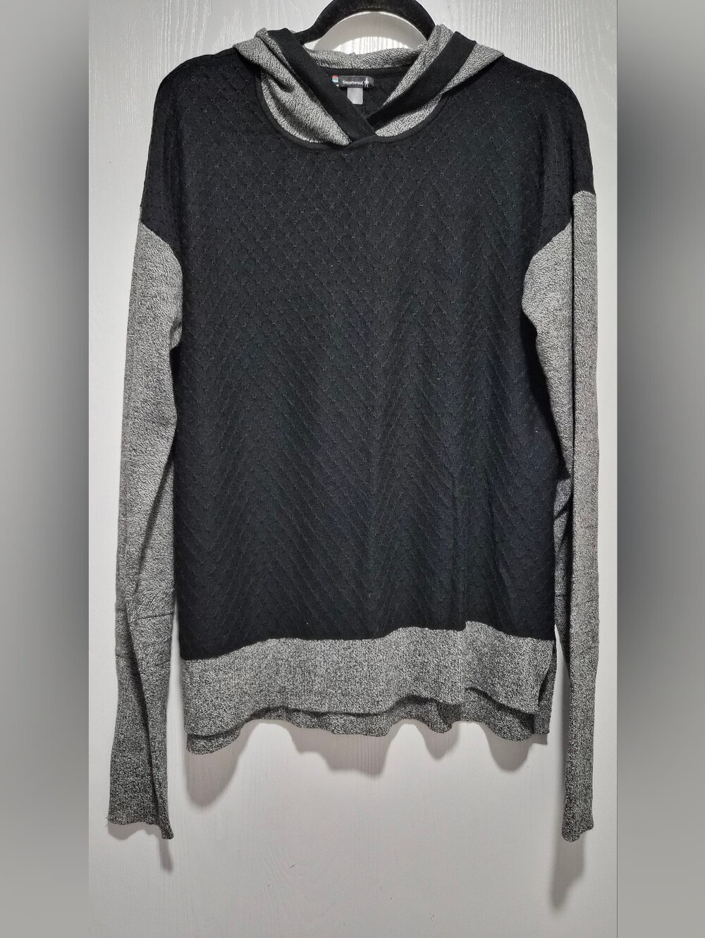 Smartwool Womens Black/Gray Shadow Pine Hoodie ColorblockSweater Size Large